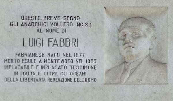 Plaque à Luigi Fabbri à Fabriano